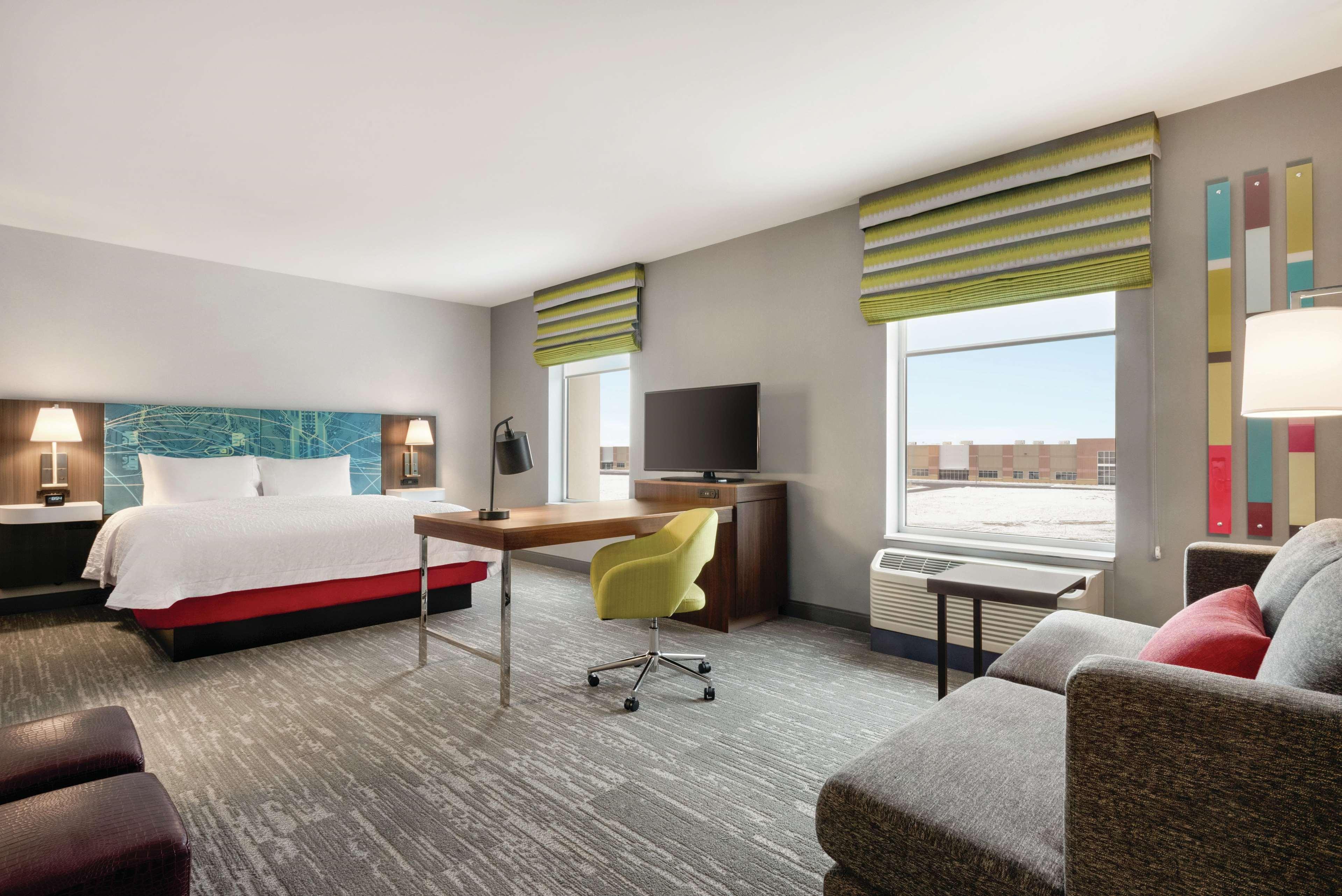 Hampton Inn Brooklyn Park Exteriör bild