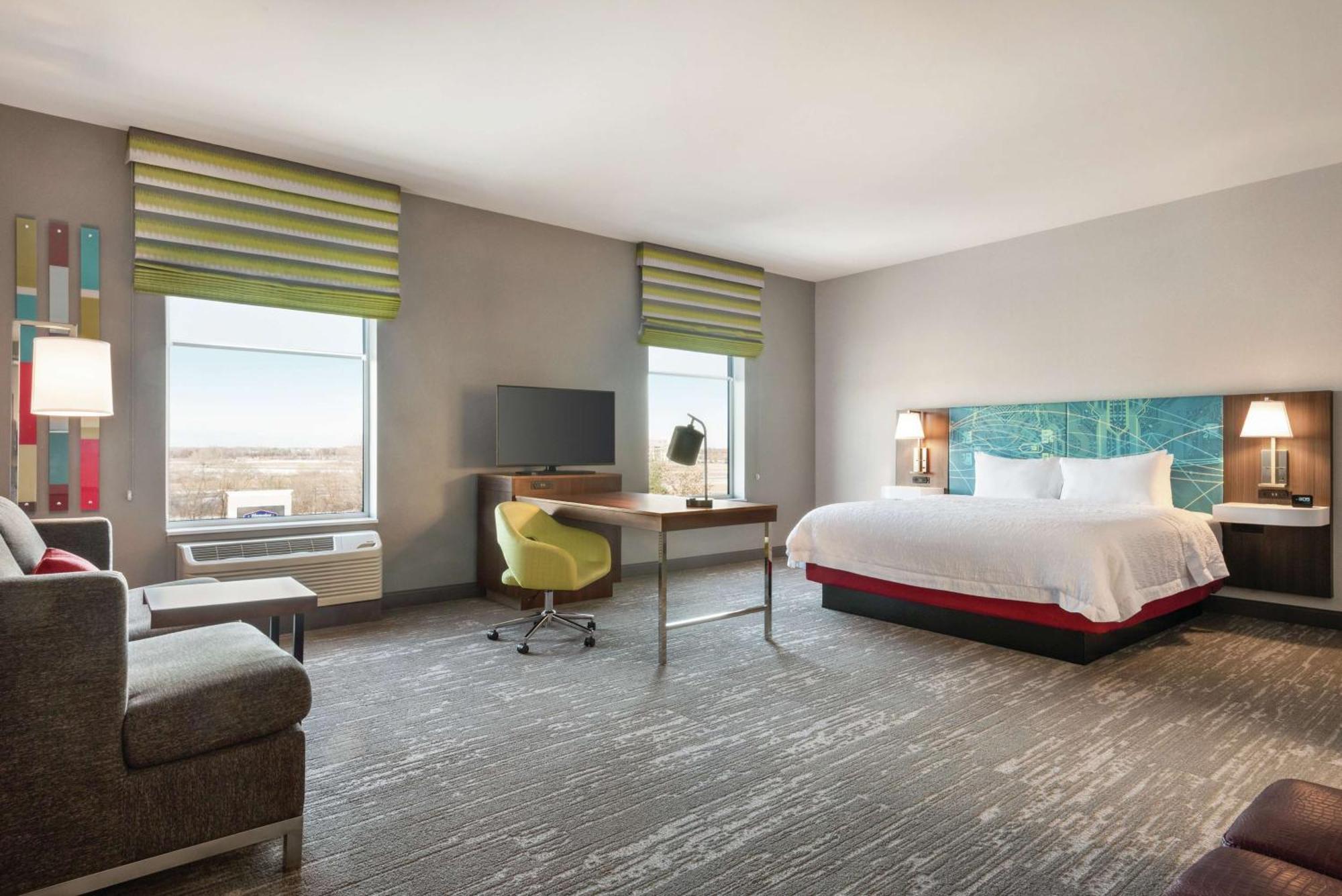 Hampton Inn Brooklyn Park Exteriör bild